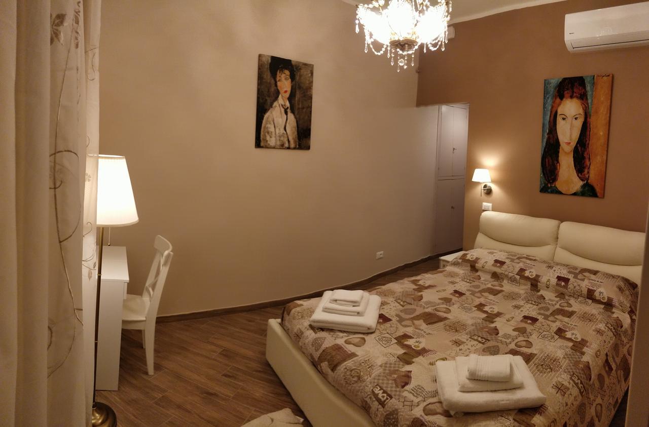 Fabio Guest House Deluxe ローマ エクステリア 写真